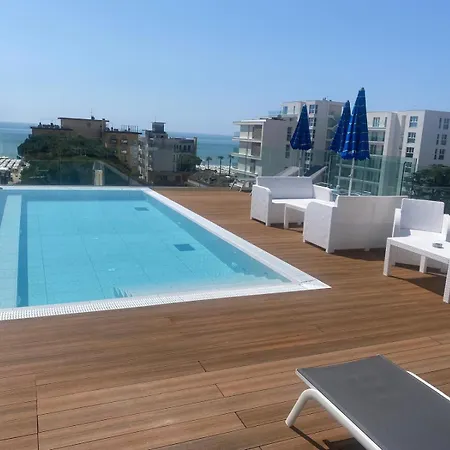 Hotel Villa Eugenia 3*
