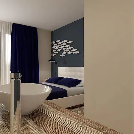 Hotel Eugenia 3*