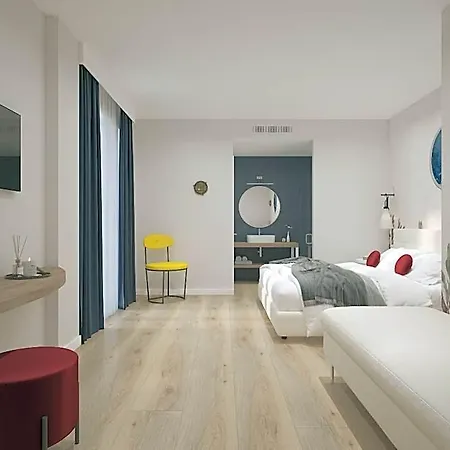Eugenia Hotel 3*