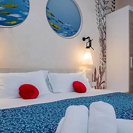 Hotel Eugenia 3*