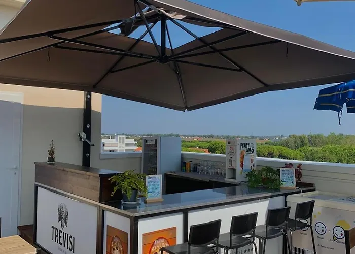 Eugenia Hotel 3*