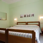 Eugenia Hotel 3*