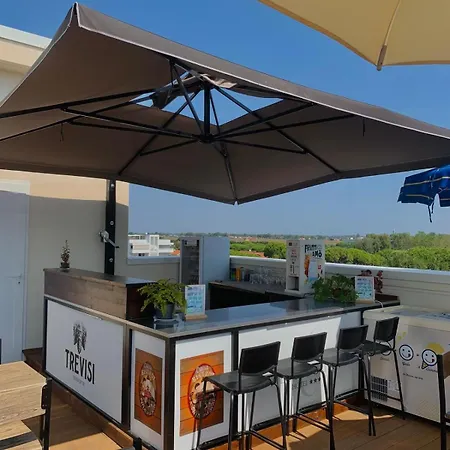 Eugenia Отель 3*