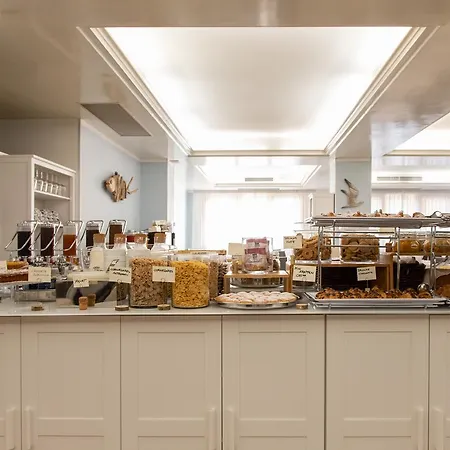 Eugenia 3* Лидо-ди-Езоло